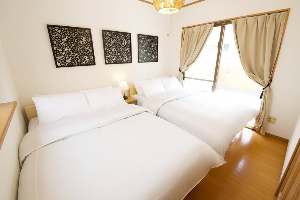 Mk House *